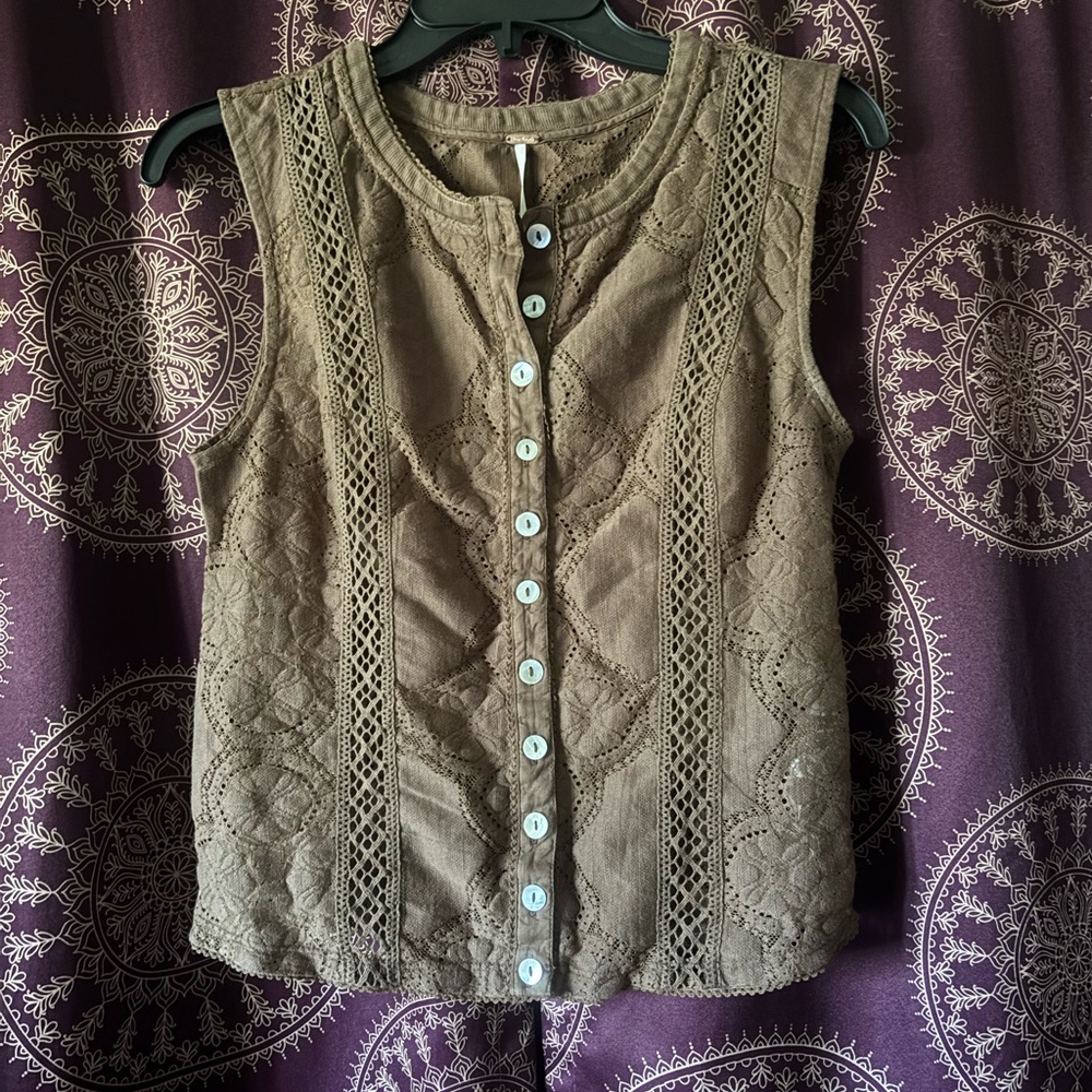 Free people Lace-Trim Button-Front Sleeveless Top